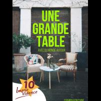 Improvisation Théâtre Improvisation Lyon Theatre Improvisation Bordeaux Une grande table avec du monde autour  10 ans à l'Improvidence